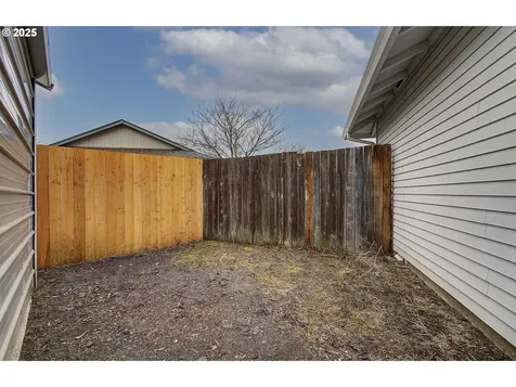 7009 NE 143rd Court Vancouver WA 98682
