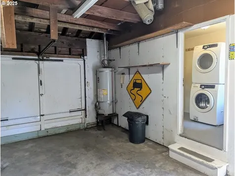 1891 Linnell Avenue Roseburg OR 97471