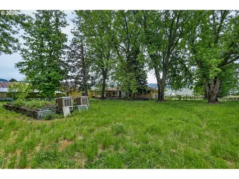 3610 Chevron Drive Hood River OR 97031