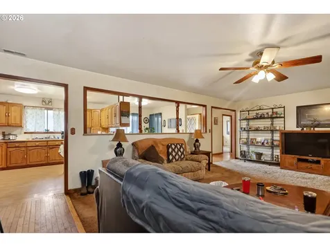 3610 Chevron Drive Hood River OR 97031