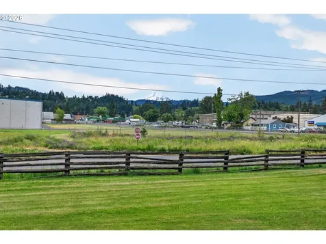 3610 Chevron Drive Hood River OR 97031