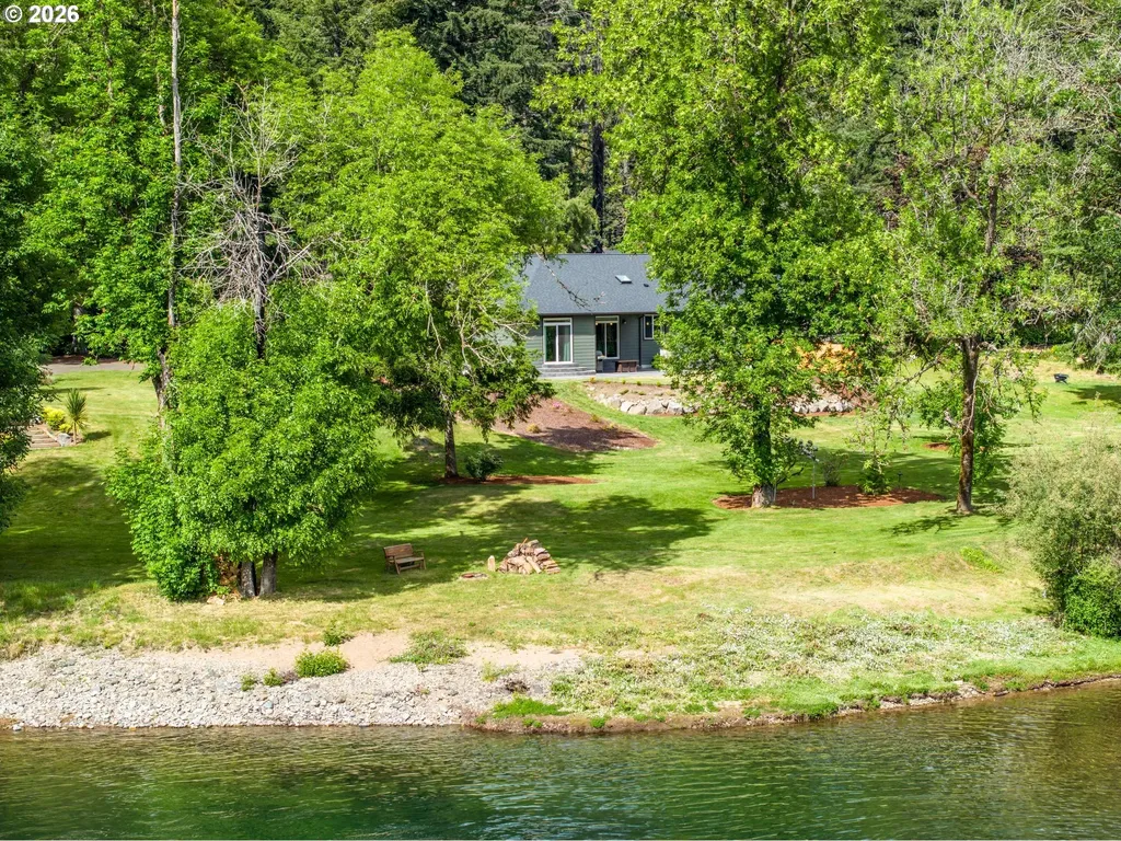 45542 S Gate Creek Road Vida OR 97488