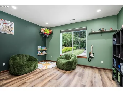45542 S Gate Creek Road Vida OR 97488