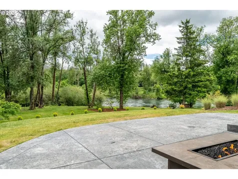 45542 S Gate Creek Road Vida OR 97488