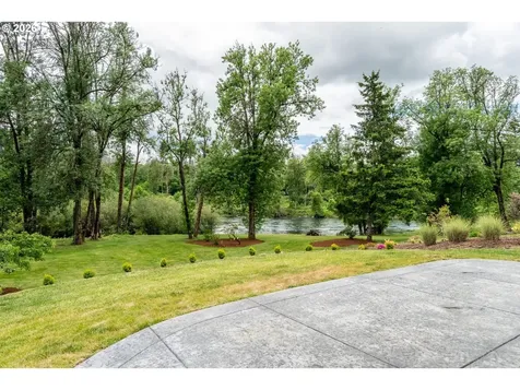 45542 S Gate Creek Road Vida OR 97488