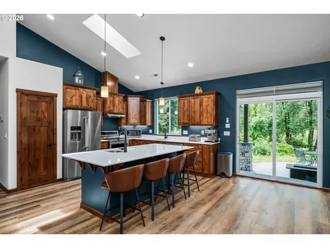 45542 S Gate Creek Road Vida OR 97488