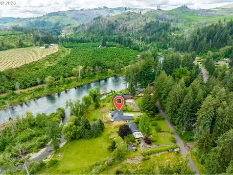 45542 S Gate Creek Road Vida OR 97488