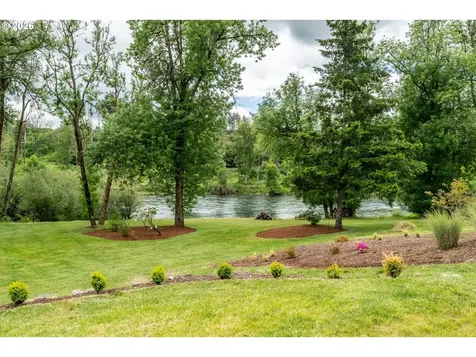 45542 S Gate Creek Road Vida OR 97488