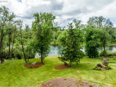 45542 S Gate Creek Road Vida OR 97488