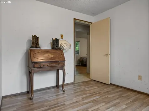 39775 Davis Street Sandy OR 97055