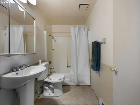 39775 Davis Street Sandy OR 97055