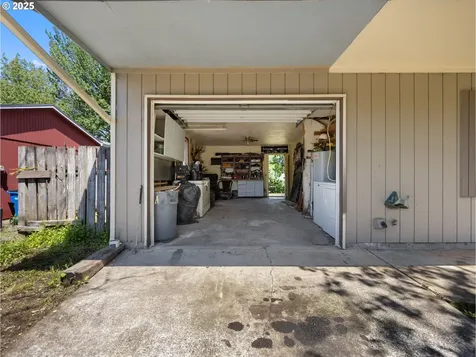 39775 Davis Street Sandy OR 97055