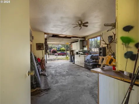 39775 Davis Street Sandy OR 97055