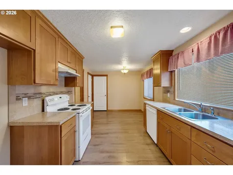 3113 B Street Forest Grove OR 97116