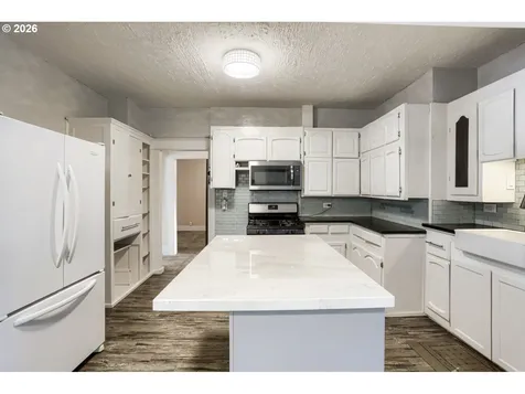 2526 E 34th Street Vancouver WA 98663
