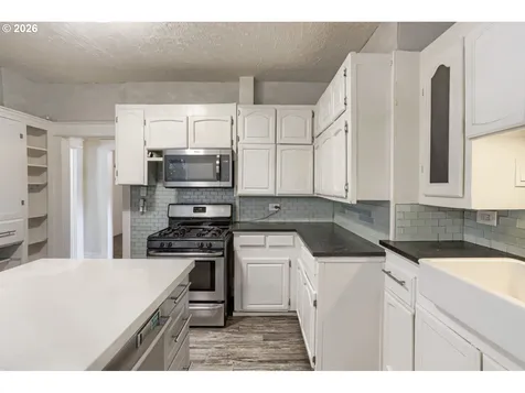 2526 E 34th Street Vancouver WA 98663