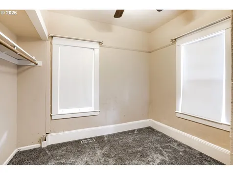 2526 E 34th Street Vancouver WA 98663
