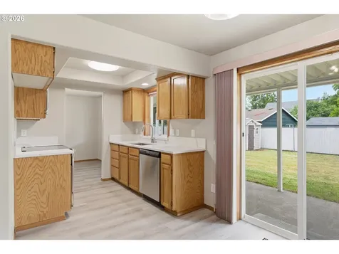 7309 SE Holgate Boulevard Portland OR 97206