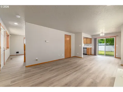 7309 SE Holgate Boulevard Portland OR 97206