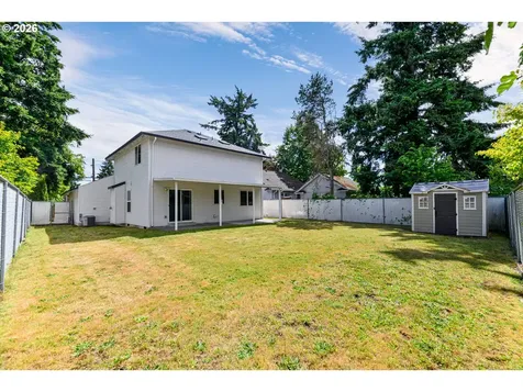 7309 SE Holgate Boulevard Portland OR 97206
