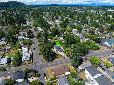 7309 SE Holgate Boulevard Portland OR 97206