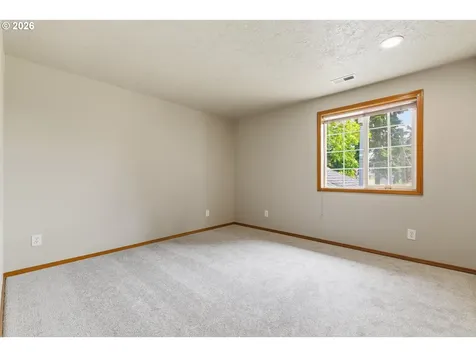 7309 SE Holgate Boulevard Portland OR 97206