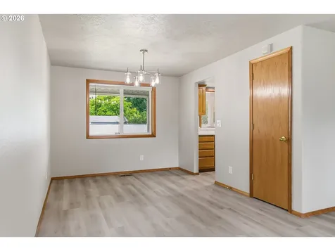 7309 SE Holgate Boulevard Portland OR 97206