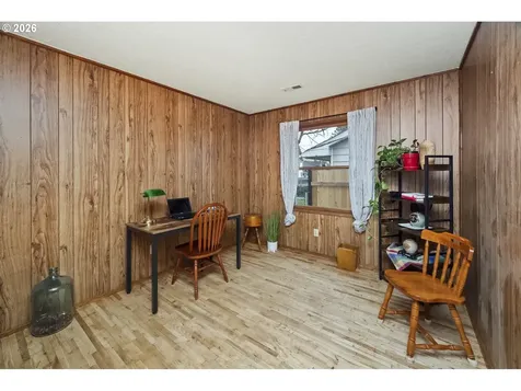 10120 N Midway Avenue Portland OR 97203