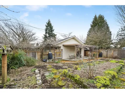 10120 N Midway Avenue Portland OR 97203