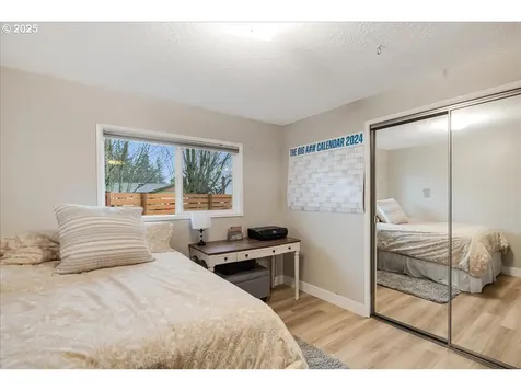 2328 SW Sundial Avenue Troutdale OR 97060