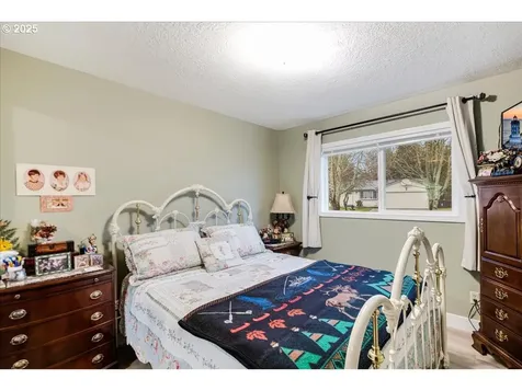 2328 SW Sundial Avenue Troutdale OR 97060
