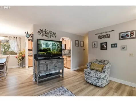 2328 SW Sundial Avenue Troutdale OR 97060