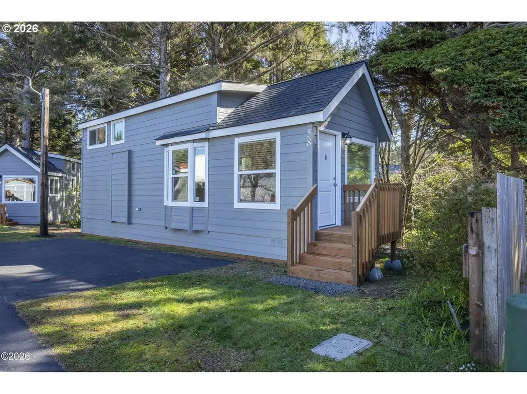 4875 N Highway 101 Depoe Bay OR 97341