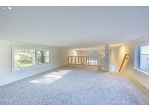 4875 N Highway 101 Depoe Bay OR 97341