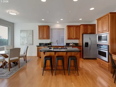 14924 NW Vance Drive Portland OR 97229
