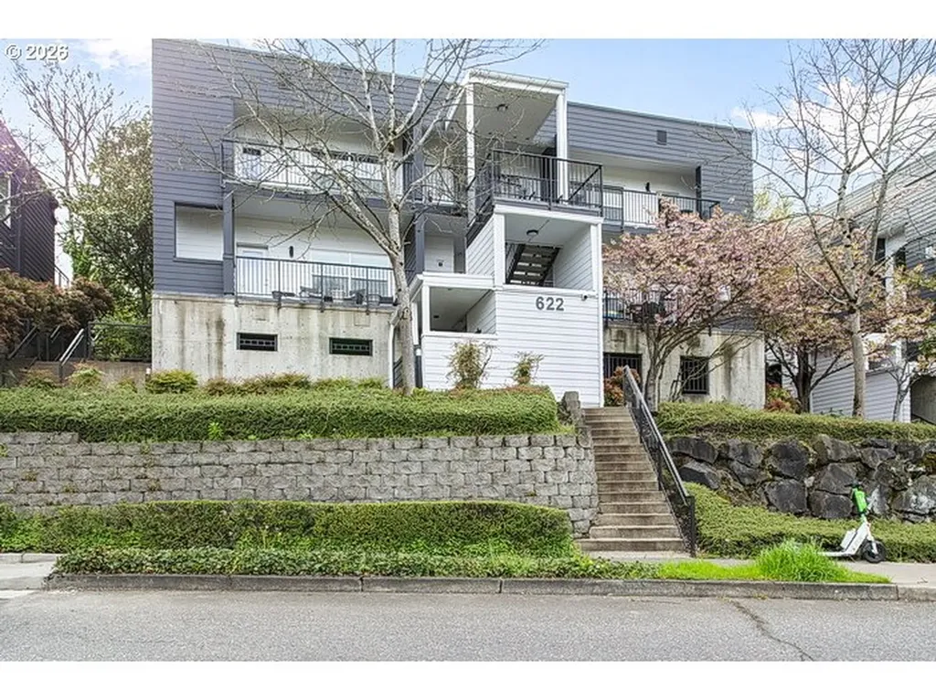 622 S Nevada Street Portland OR 97219