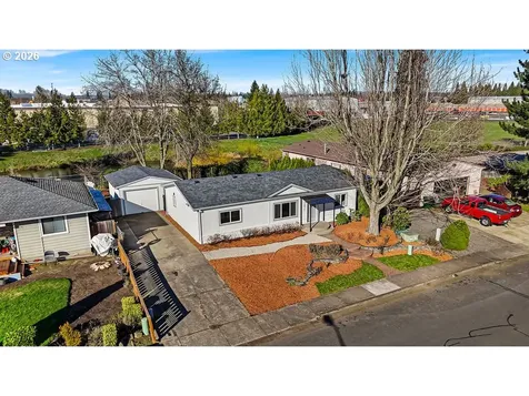 1477 June Way Woodburn OR 97071
