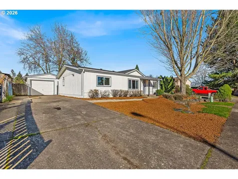 1477 June Way Woodburn OR 97071