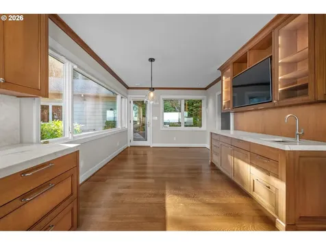 1205 SW Myrtle Drive Portland OR 97201