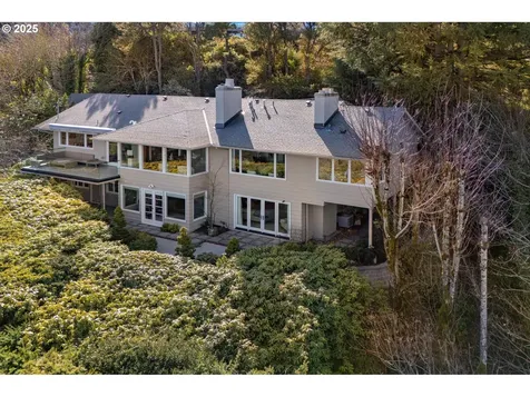 1205 SW Myrtle Drive Portland OR 97201