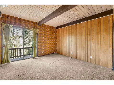 2546 SW Sherwood Drive Portland OR 97201