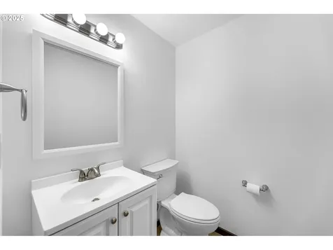 2546 SW Sherwood Drive Portland OR 97201