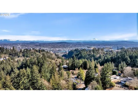 2546 SW Sherwood Drive Portland OR 97201