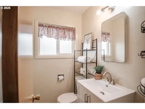 3140 14th Avenue SE Albany OR 97322