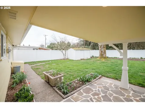 3140 14th Avenue SE Albany OR 97322