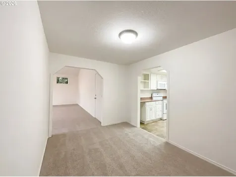 2730 SE 45th Court Hillsboro OR 97123