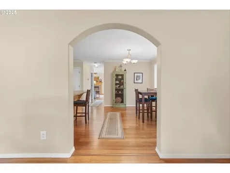 608 NE Hill Street Sheridan OR 97378