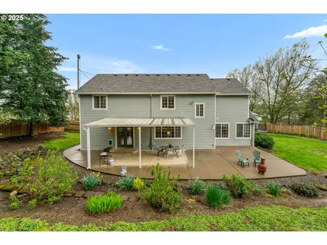608 NE Hill Street Sheridan OR 97378