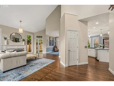 5825 Ridgetop Court Lake Oswego OR 97035