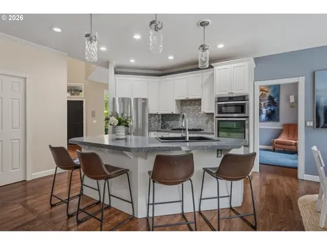 5825 Ridgetop Court Lake Oswego OR 97035